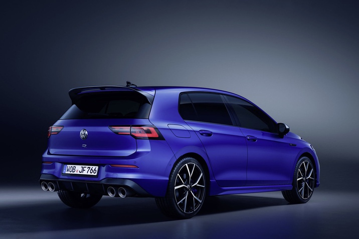 Golf R